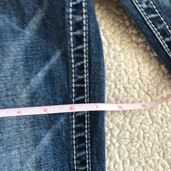 Miss Me Jeans - Picture 5 of 17